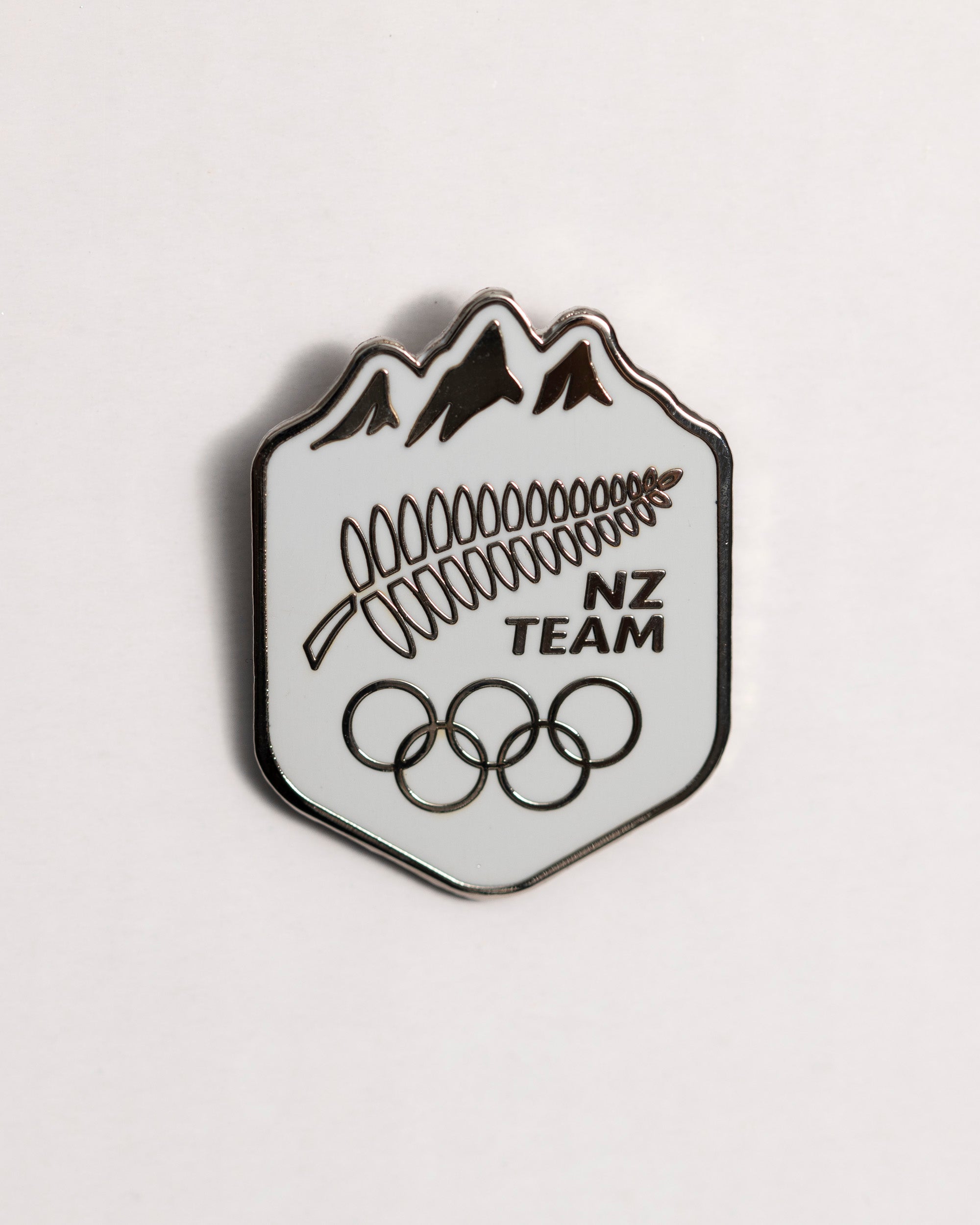 NZ Team Southern Alps Pin - White & Silver