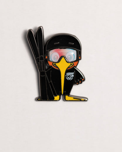 NZ Team Goldie Freestyle Skiing Pin