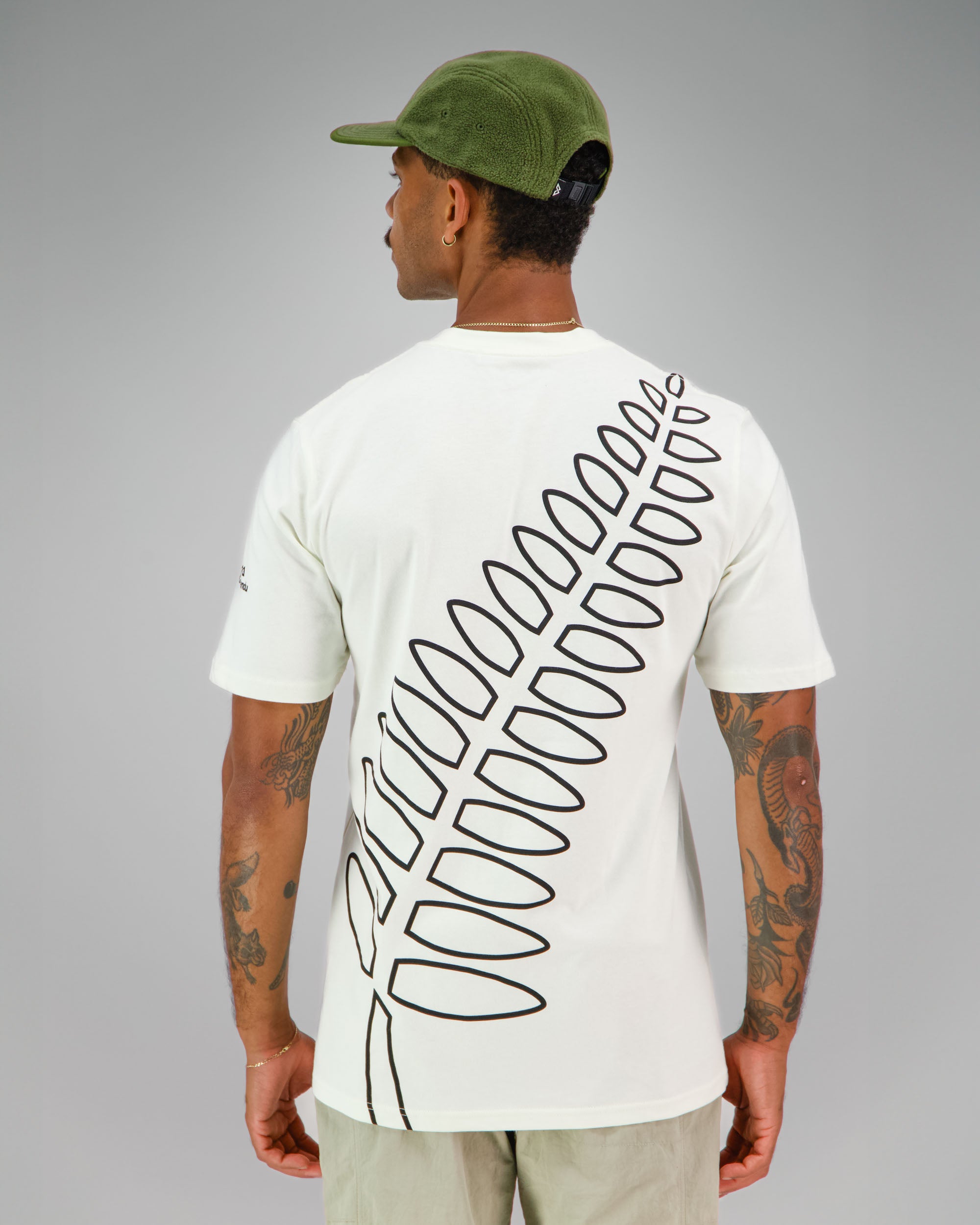 NZ Team Men’s Relaxed T-Shirt – Natural